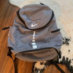 Nike elite backpack